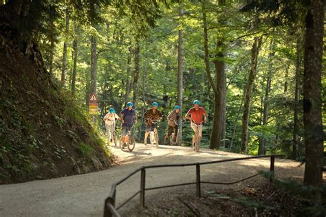 Baselland Tourismus Region Wasserfallen