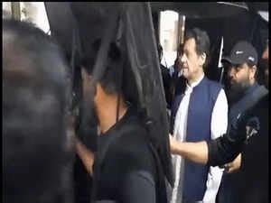 Khan Pakistan S Accountability Court Gives Imran Khan Bail Until June