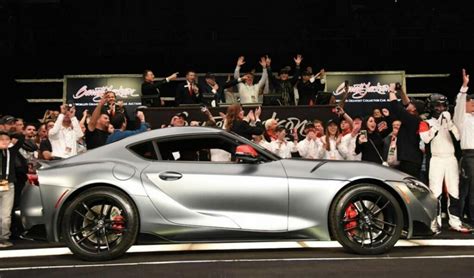 Toyota Supra La Première Rencontre Avec Un Modèle Expérimental