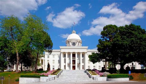 Beautiful Alabama State Capitol burned shortly after it was built [see ...