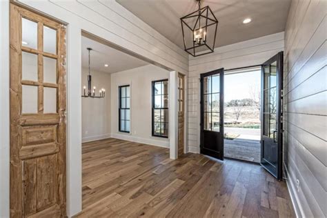 Chip And Joanna Gaines Secretly Built A New Home — And It S For Sale