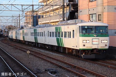 2nd Train 【jr東】185系b6編成による日光集約臨修学旅行臨運転の写真 Topicphotoid83993