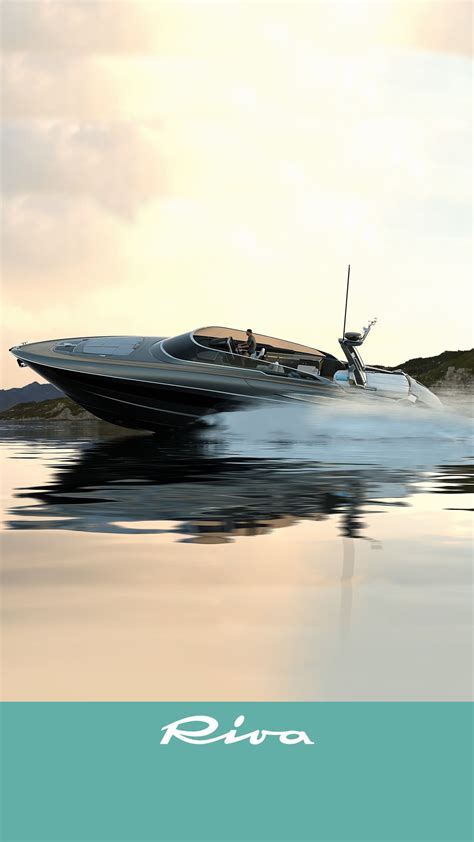 Luxury Riva 56' Yacht Wallpaper