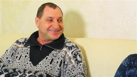 Николай Паркин: Мне захотелось что-то пожертвовать Богу - YouTube