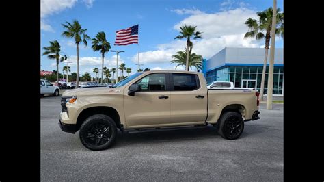 Chevrolet Silverado Trailboss Custom 2022 Sand Dune Metallic En