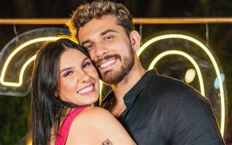 Gustavo Mioto E Ana Castela Confirmam Reconcilia O Beij O Em Show