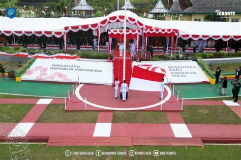 Upacara Peringatan Detik Detik Proklamasi Kemerdekaan Ke Republik