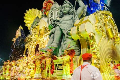 Mocidade Alegre é bicampeã do Carnaval de São Paulo