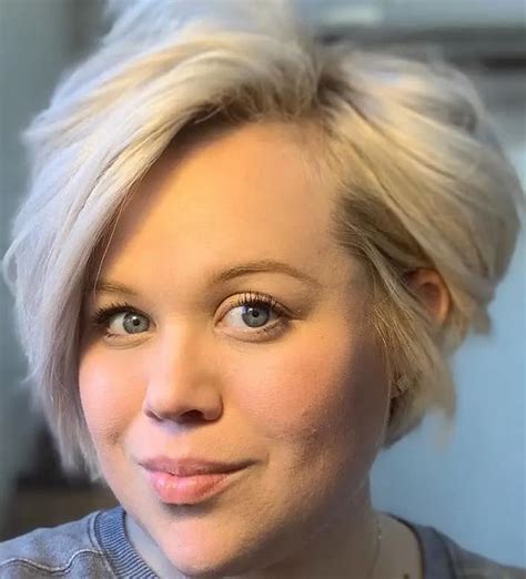 50 Sexiest Pixie Bob Haircuts You Need To Try In 2022 In 2022 Pixie Bob Haircut Pixie Bob