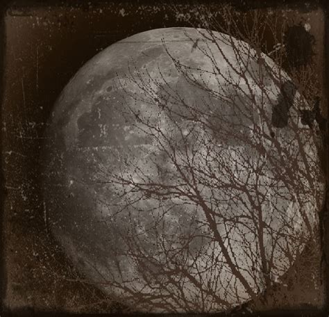 old creepy moon by Phycho-Freak on DeviantArt | Deko