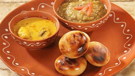 Food News | 5 Authentic Bihari Dishes to Celebrate Bihar Diwas | 🍔 LatestLY