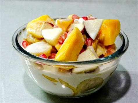 Arriba 65+ imagen receta coctel de frutas con crema - Abzlocal.mx