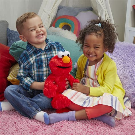 Sesame Street Love To Hug Elmo Talking Singing Hugging EBay