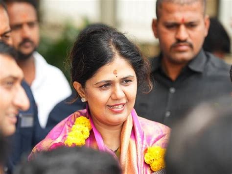 Maharashtra News Bjp Leader Pankaja Munde Comment On Maratha