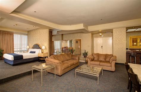 Sands Regency (Reno, NV) - Resort Reviews - ResortsandLodges.com