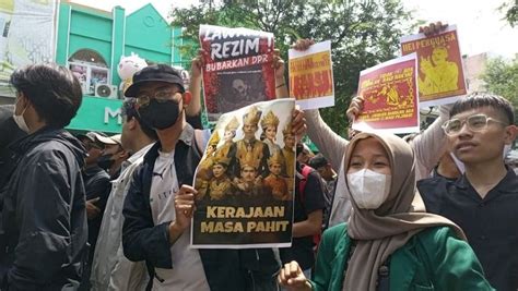 Demo Hari Ini Di Jogja Dosen UGM Liburkan Perkuliahan Ajak Mahasiswa