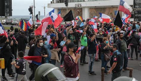 Chile Marchas anti y promigración debido a crisis migratoria en el