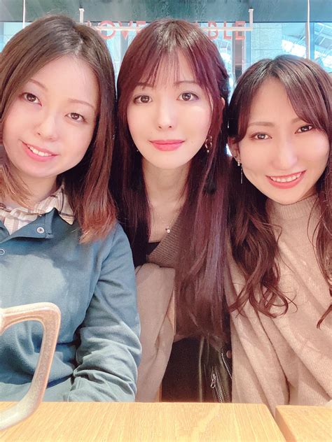 大橋美帆 Miho Ohashi On Twitter 京芸同期のりさとまゆりんと久々に3人でお茶しました 風邪をひいて少し