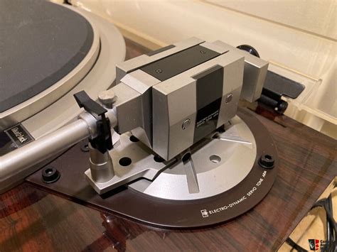 Victor Jvc Ql Y F Direct Drive Quartz Lock Turntable Photo