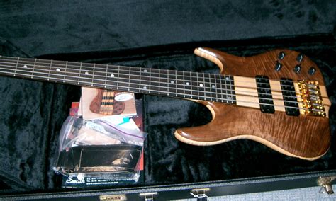 Ken Smith BT 6 String Flame Walnut LowEnd Bass Shop Vault