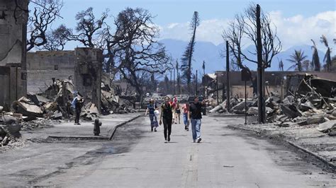 Photos: Nearly a week after Maui wildfire, islanders survey aftermath