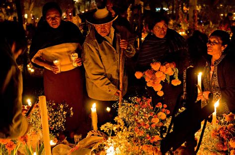 Dia De Muertos Una Tradicion Mexicana A Traves Del Tiempo