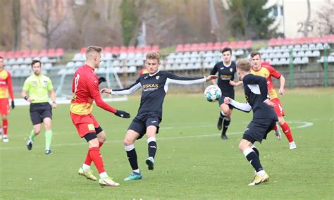 Hummel Liga Tylko Remis Korony Ii Mimo Mocnego Sk Adu Star Wygra