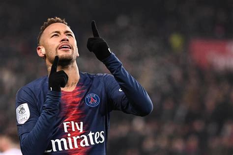 Neymar Siap Bela Psg Di Laga Perdana Ligue Vivagoal