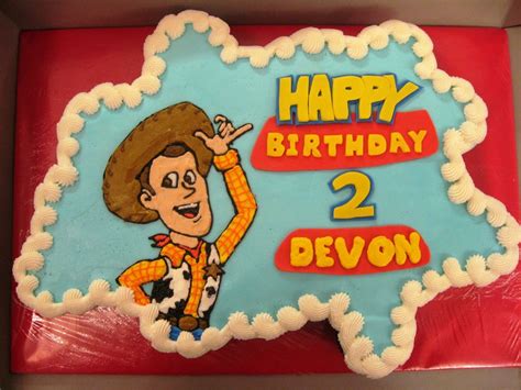 Toy Story Cupcake Cake