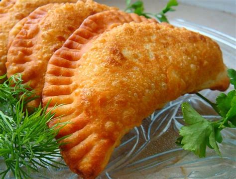 Cheburek: The Half-moon Pastry from Crimea