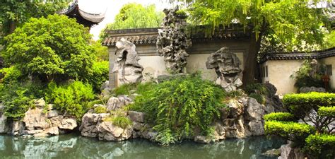 Yu Garden in Shanghai China - Information and Guide | China Roads