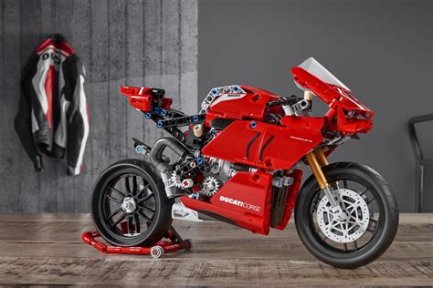 Lego Technic Ducati Panigale V R First Look Motorcycle Model