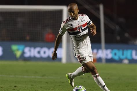 São Paulo anuncia renovação de Lucas Moura até dezembro de 2026