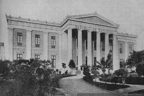 Primer Edificio De La Escuela De Medicina De La Universidad De Chile