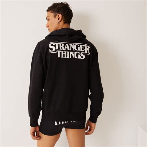 Venta Sudadera Negra Stranger Things En Stock