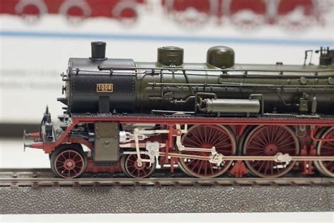 Märklin H0 2881 Steam locomotive with tender 1 Steam locomotive