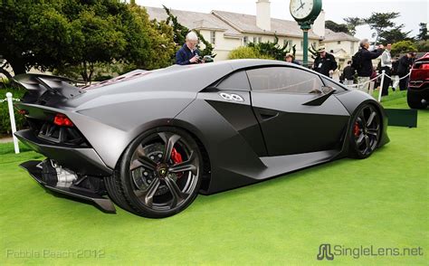 SingleLens Pebble Beach Concours 2012 058 Sesto Elemento Steering Wheel