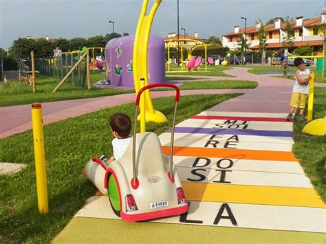 Bambini e disabilità i parchi giochi inclusivi cosa sono e dove