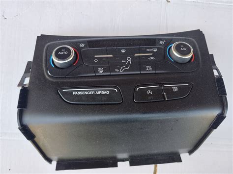 Panel Nawiewu Klimatyzacji Ford Escape Mk Lift Gj T C Ac Za