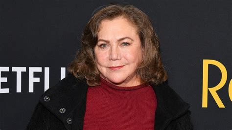 Kathleen Turner La Sex Symbol A La Que Una Enfermedad Le Destruyó El Cuerpo Pero No Su Vida