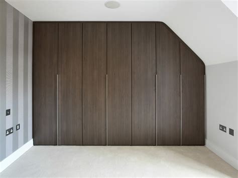 Built in Wardrobes | Custom Fitted Wardrobes Dublin