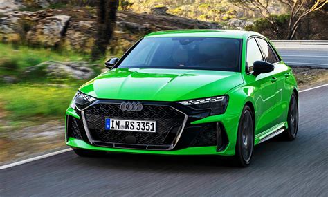 Audi Rs Facelift Erste Testfahrt Im Zylinder Hot Hatch