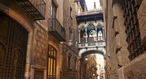 Gothic Quarter Of Barcelona History Legends Comedy Tour Barcelona