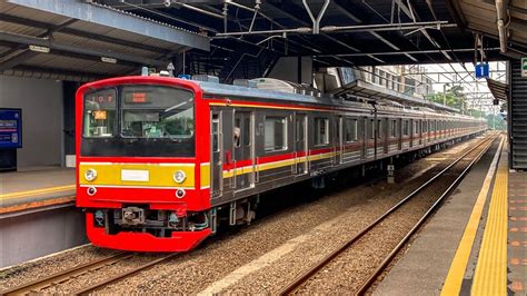 Nonton Krl Commuter Line Di Stasiun Cisauk Jr Saikyo Musashino