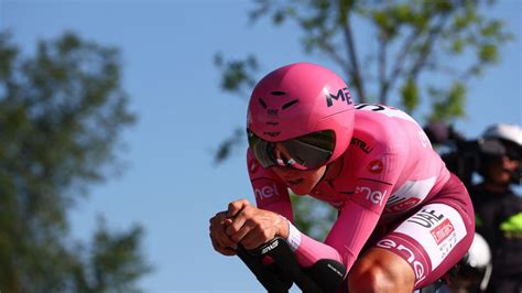 Giro 2024 Pogacar Prend Le Rose Uijtdebroeks Le Blanc Les