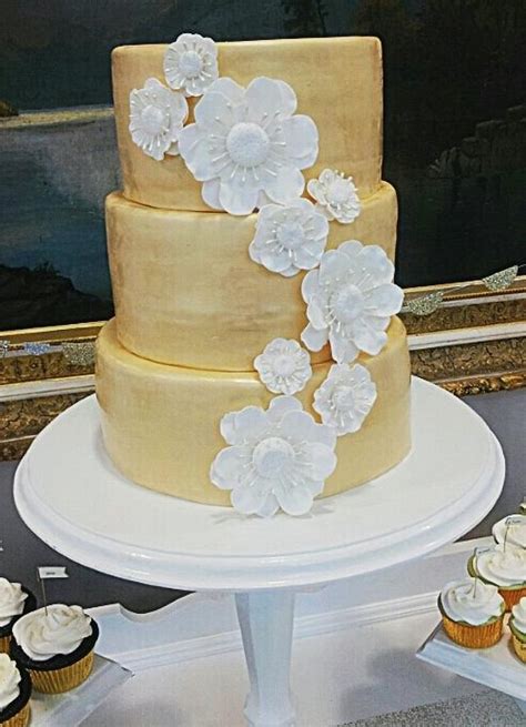 Gold Wedding Decorated Cake By SugarFix CakesDecor