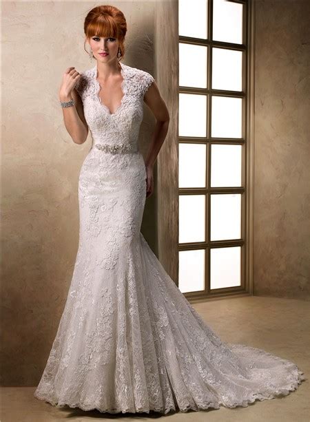 Mermaid Cap Sleeve Scalloped V Neck Keyhole Back Lace Wedding Dress