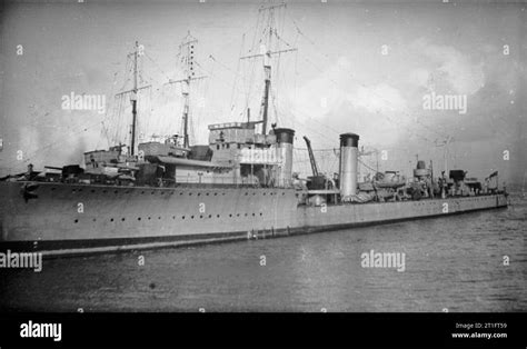 Photograph Of British Admiralty Type Destroyer Leader HMS Bruce Stock