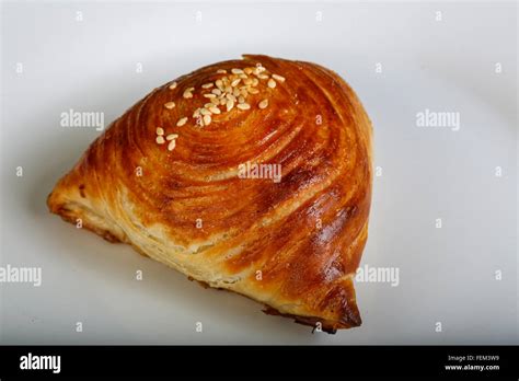 Uzbek traditional pastry - samsa with meat and spices Stock Photo - Alamy