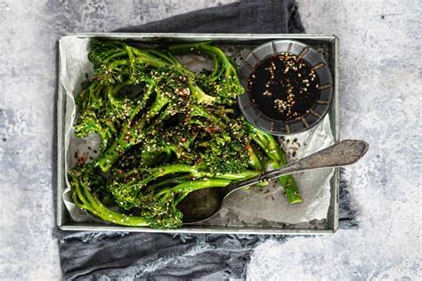 Broccoli med sesam hvidløg og ingefær I Skønt tilbehør på 10 min